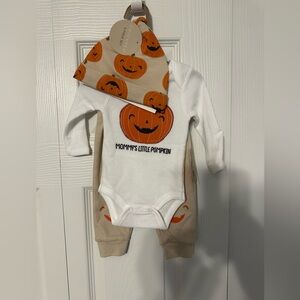 Mommy's Little Pumpkin Baby Outfit